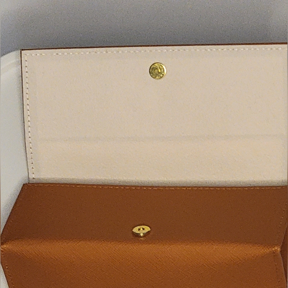 TORY BURCH SUNGLASS CASE - Picture 2 of 4